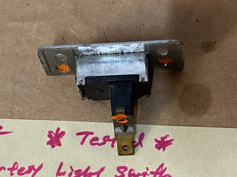 OEM 1961 1962 1963 1964 1965 1966 1967 1968 1969 1970 Cadillac Deville Eldorado 1965 1966 1967 1968 1969 1970 Calais Fleetwood CENTER UNDER DASH COURTESY LIGHT SWITCH & BEZEL TESTED - Image 8