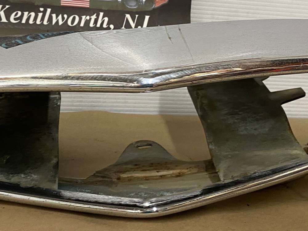 OEM 1964 Cadillac Deville Eldorado Fleetwood RIGHT PASSENGER SIDE REAR BUMPER END TAIL LIGHT SURROUND HOUSING #3513123 - Image 8