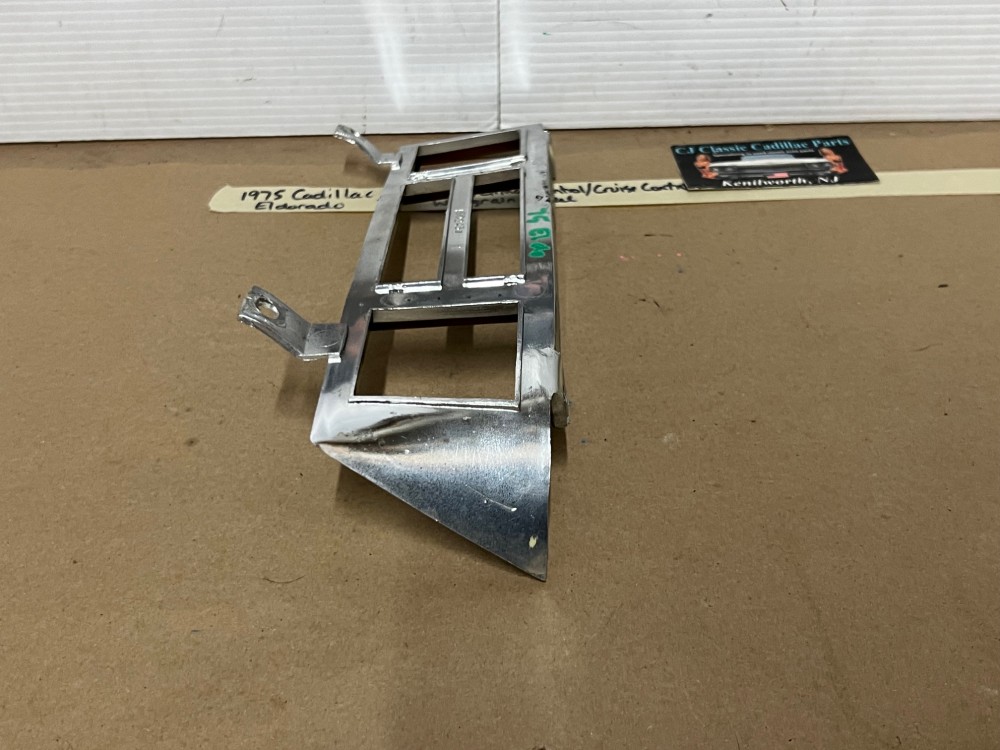 1974 1975 1976 Cadillac Deville Calais Fleetwood 1974 1975 1976 1977 1978 Eldorado DASH CLIMATE CONTROL HEADLIGHT CRUISE CONTROL SWITCH BEZEL #1602437 - Image 4