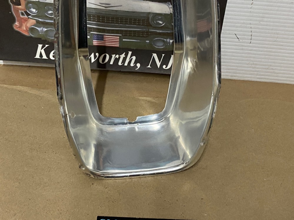 OEM 1962 Cadillac Deville Eldorado Fleetwood BRAKE LIGHT TAIL LIGHT ALUMINUM ESCUTCHEON INSERT BEZEL #1477414 - Image 4