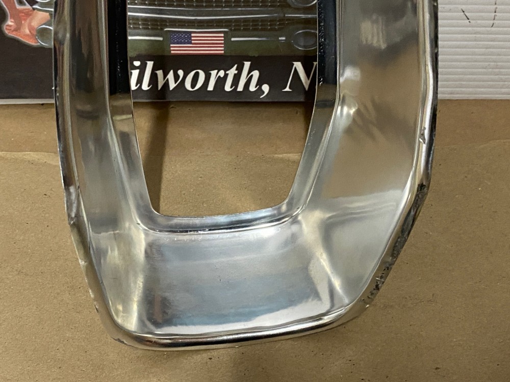 OEM 1962 Cadillac Deville Eldorado Fleetwood BRAKE LIGHT TAIL LIGHT ALUMINUM ESCUTCHEON INSERT BEZEL #1477414 - Image 6