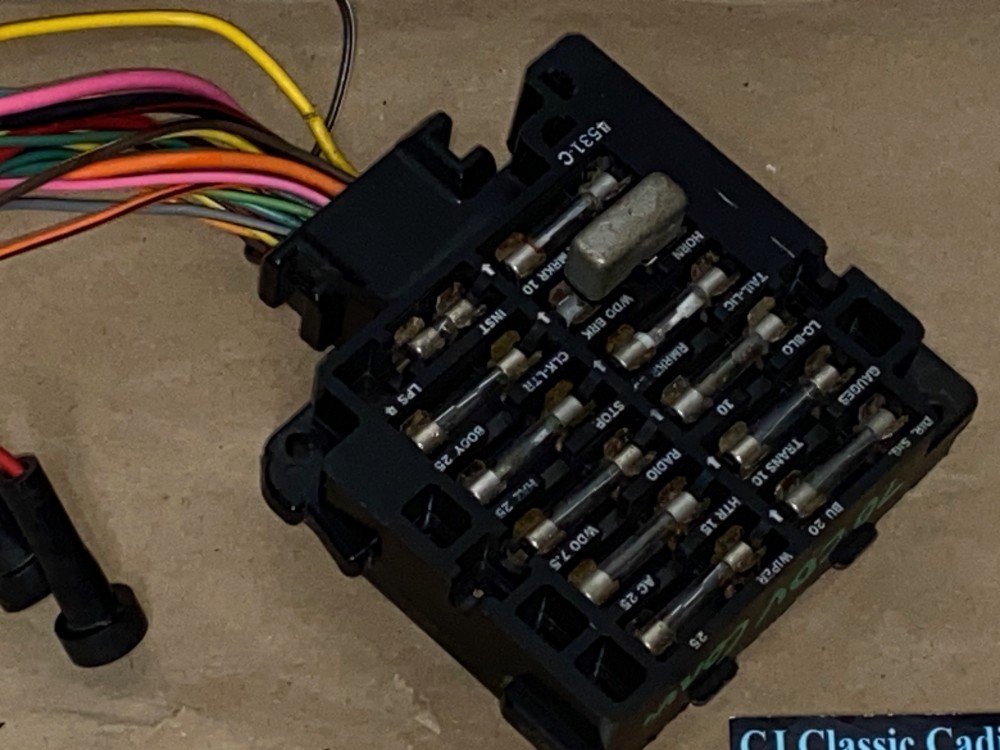 OEM 1970 Cadillac Deville Fleetwood Calais UNDER DASH FUSE BOX PANEL - Image 3