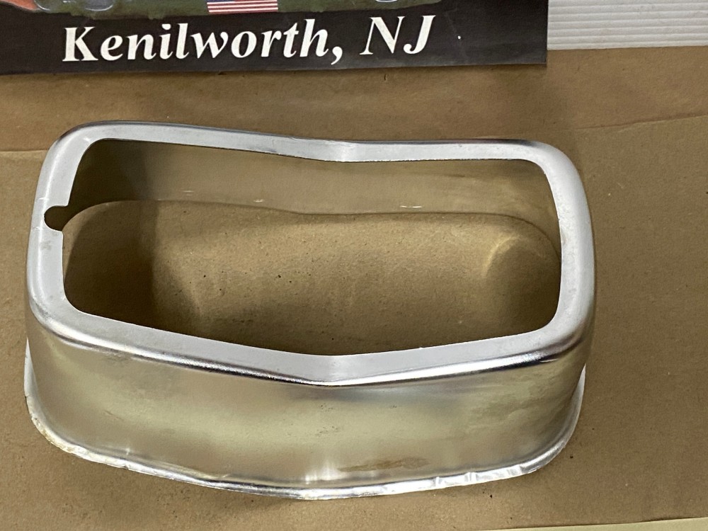 OEM 1962 Cadillac Deville Eldorado Fleetwood BRAKE LIGHT TAIL LIGHT ALUMINUM ESCUTCHEON INSERT BEZEL #1477414 - Image 18
