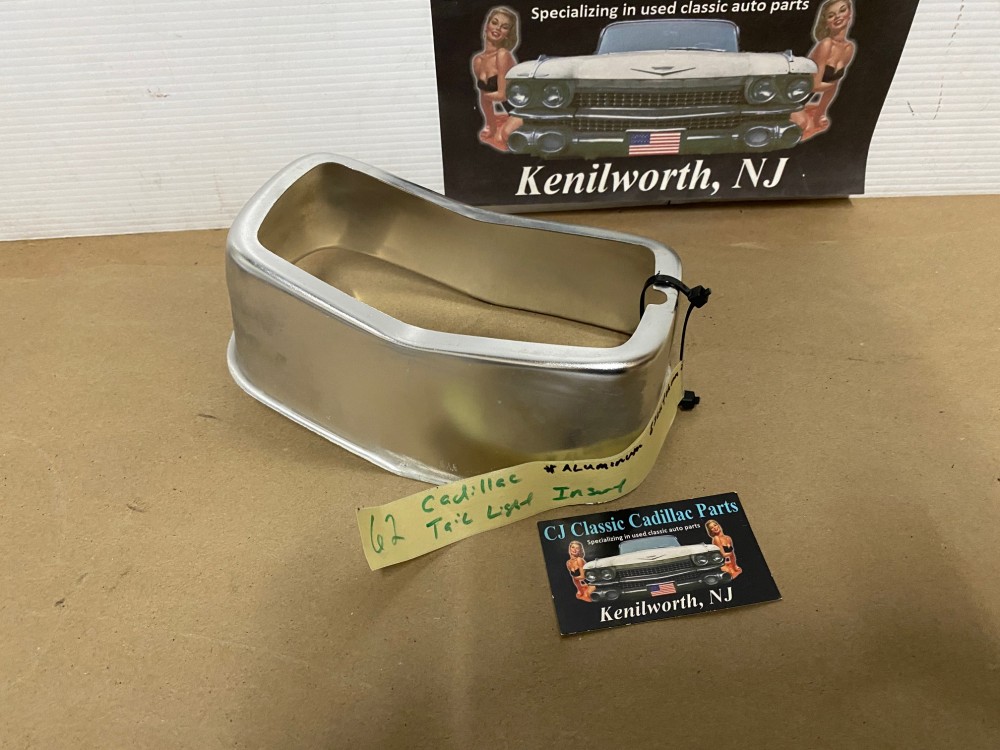 OEM 1962 Cadillac Deville Eldorado Fleetwood BRAKE LIGHT TAIL LIGHT ALUMINUM ESCUTCHEON INSERT BEZEL #1477414 - Image 19