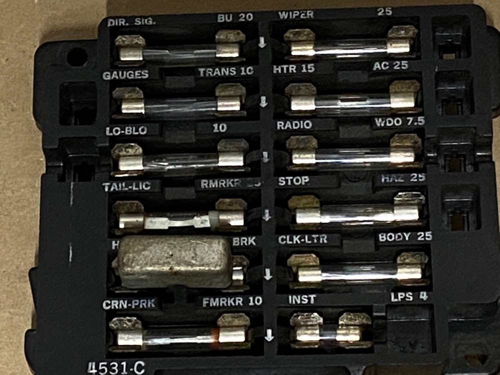 OEM 1970 Cadillac Deville Fleetwood Calais UNDER DASH FUSE BOX PANEL - Image 9