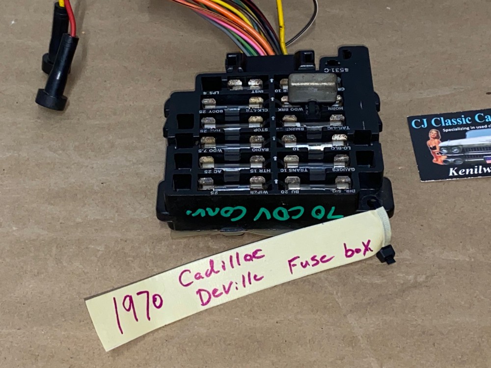 OEM 1970 Cadillac Deville Fleetwood Calais UNDER DASH FUSE BOX PANEL - Image 14