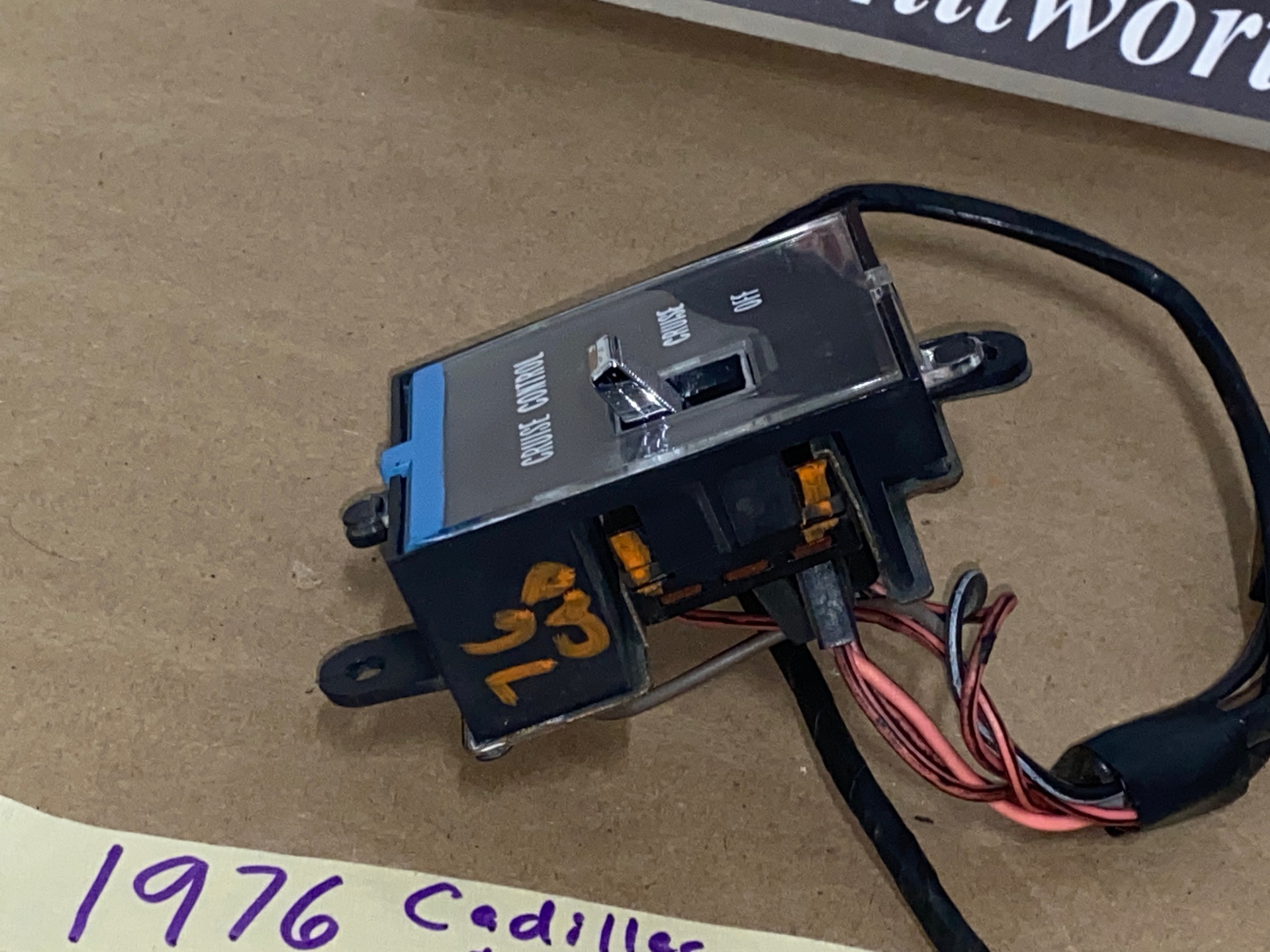 OEM 1976 Cadillac Deville Fleetwood Eldorado Calais DASH CRUISE CONTROL SWITCH **TESTED** #1609293 - Image 8