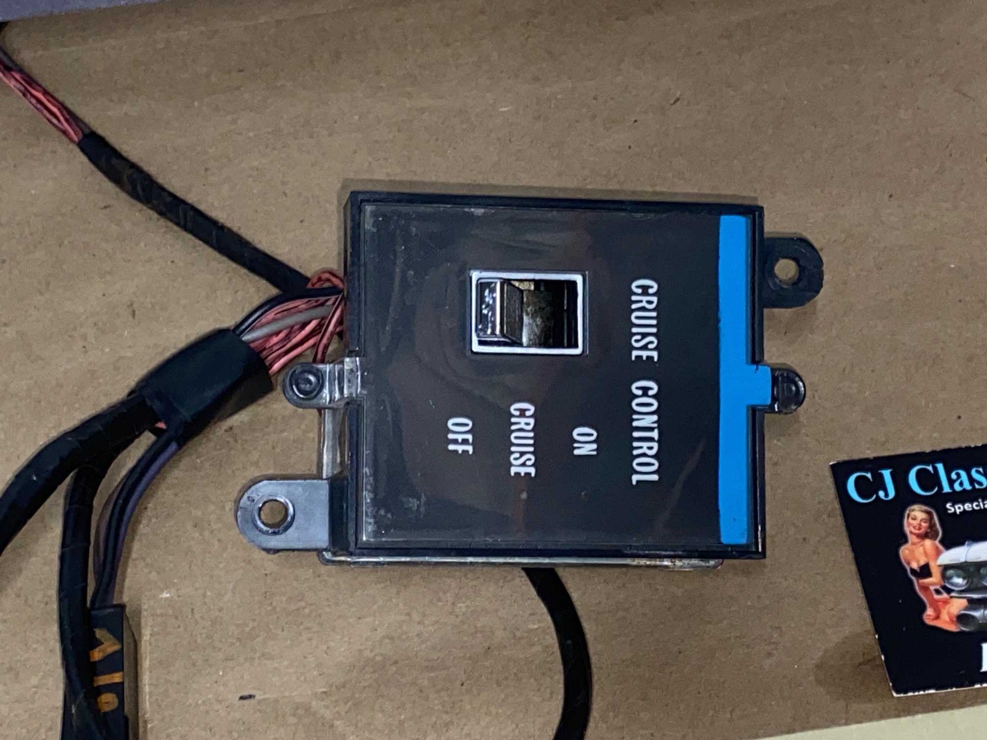 OEM 1976 Cadillac Deville Fleetwood Eldorado Calais DASH CRUISE CONTROL SWITCH **TESTED** #1609293 - Image 3