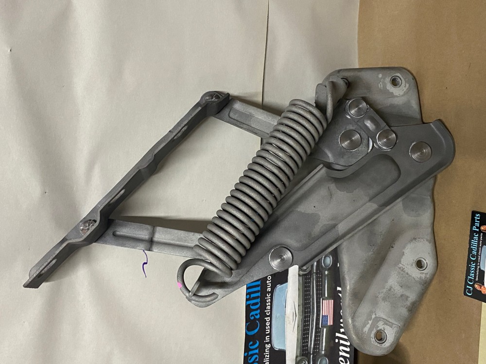 REBUILT 1961 1962 1963 1964 CADILLAC DEVILLE ELDORADO FLEETWOOD SERIES 62 HOOD HINGES WITH SPRINGS AND NEW RIVETS - Image 15