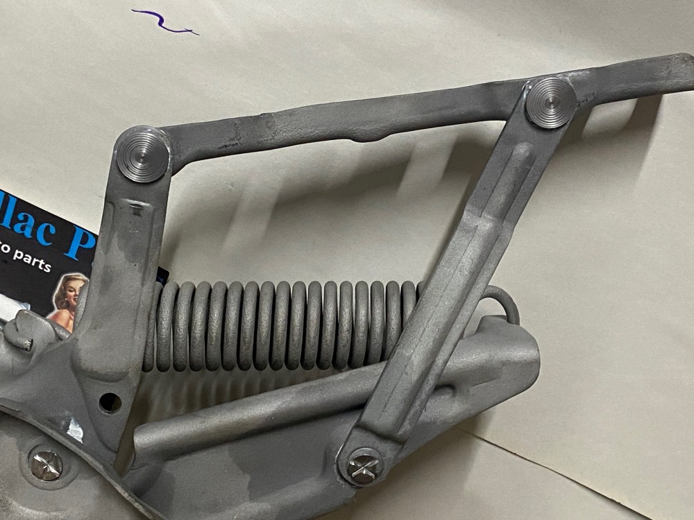 REBUILT 1961 1962 1963 1964 CADILLAC DEVILLE ELDORADO FLEETWOOD SERIES 62 HOOD HINGES WITH SPRINGS AND NEW RIVETS - Image 8