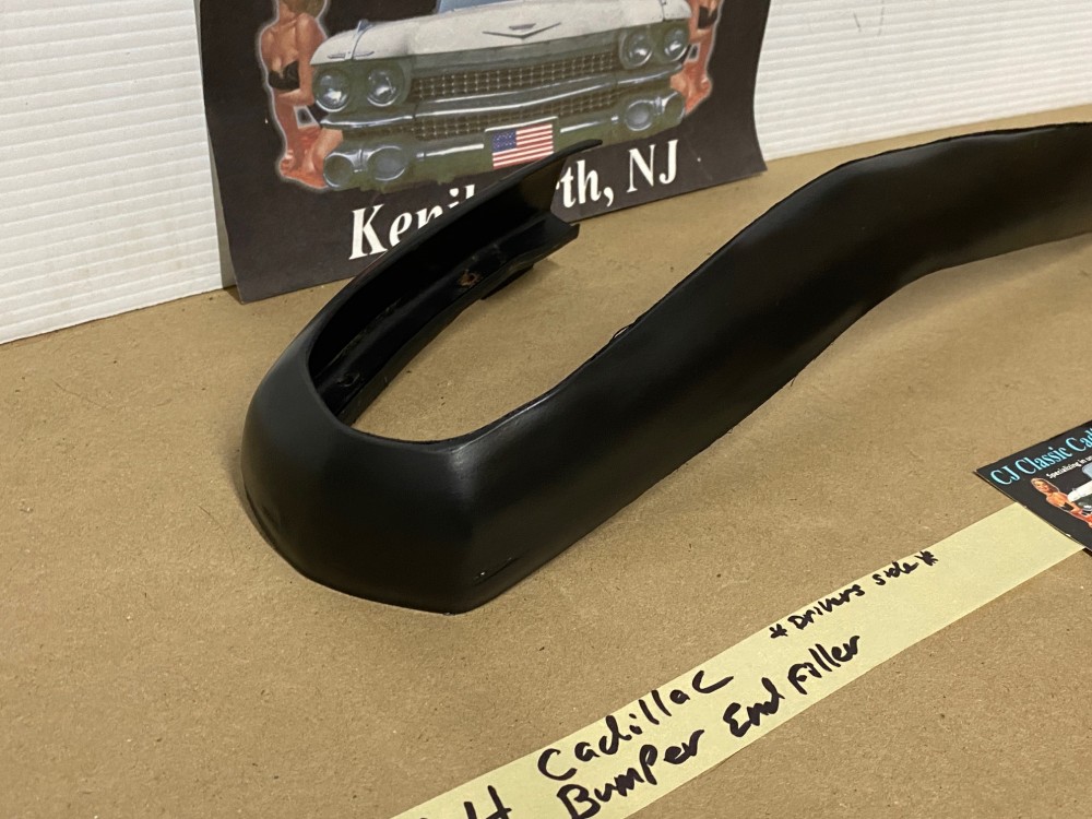 OEM 1964 Cadillac Deville Eldorado Fleetwood LEFT DRIVER SIDE RUBBER QUARTER PANEL TO REAR BUMPER END FILLERS #1481656 - Image 16