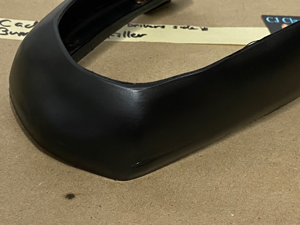 OEM 1964 Cadillac Deville Eldorado Fleetwood LEFT DRIVER SIDE RUBBER QUARTER PANEL TO REAR BUMPER END FILLERS #1481656 - Image 10