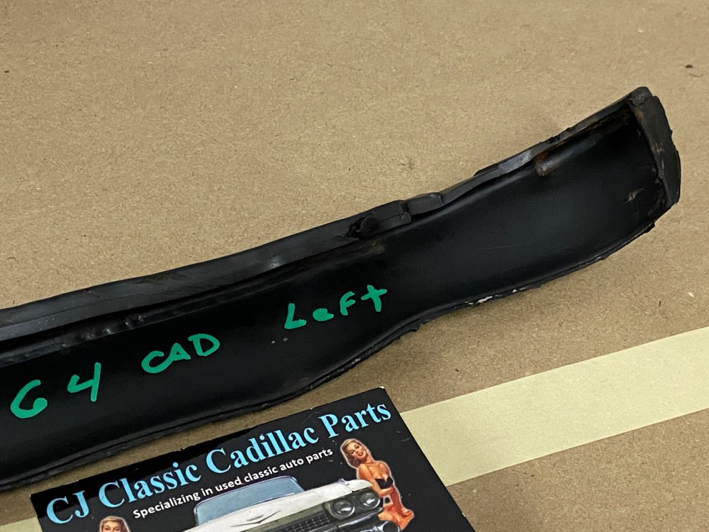 OEM 1964 Cadillac Deville Eldorado Fleetwood LEFT DRIVER SIDE RUBBER QUARTER PANEL TO REAR BUMPER END FILLERS #1481656 - Image 7