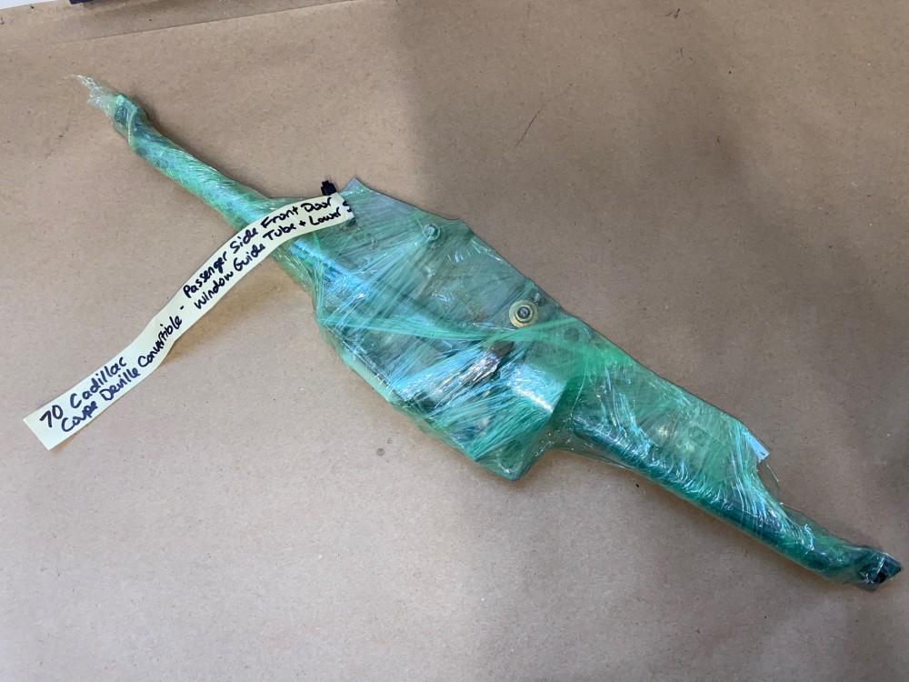OEM 1969 1970 Cadillac Coupe Deville Convertible Calais 2 Door RIGHT FRONT DOOR WINDOW GUIDE TUBE LOWER SASH GUIDE #8788763/#8789940 - Image 18