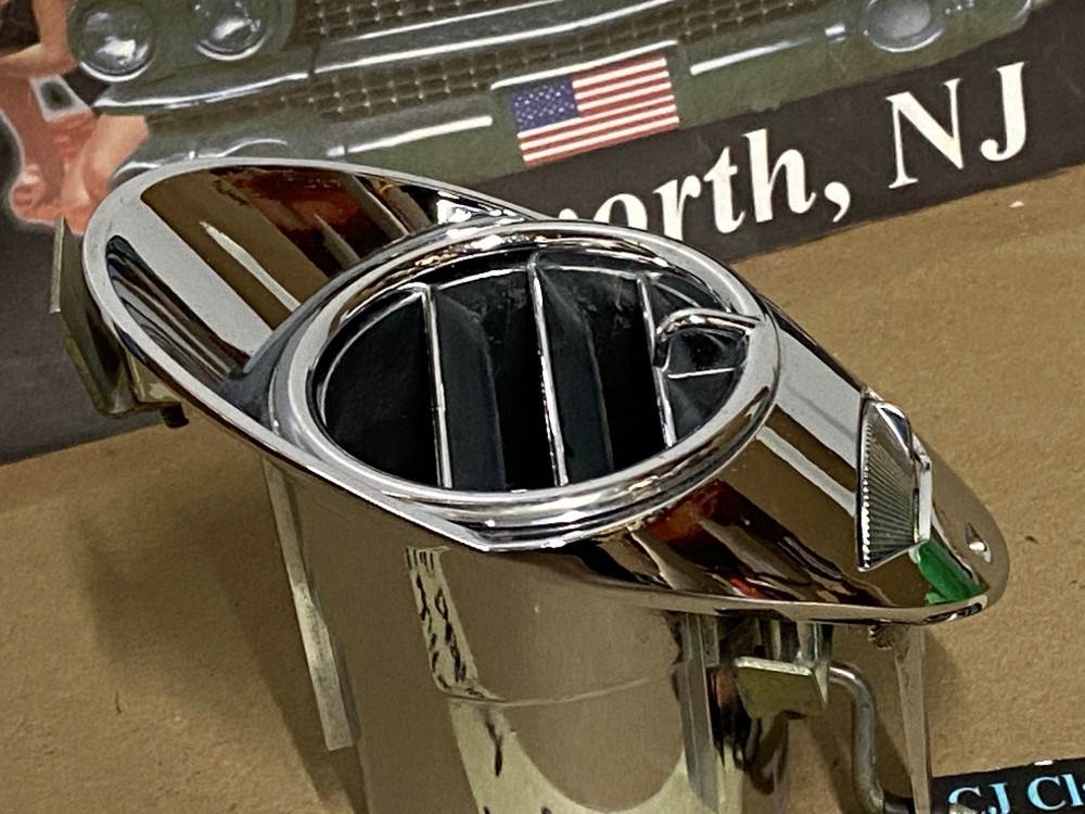 OEM 1963 1964 Cadillac Deville Eldorado Fleetwood LEFT A/C AIR CONDITIONING HEATER DASH VENT DUCT #3512892/#1479588 - Image 4