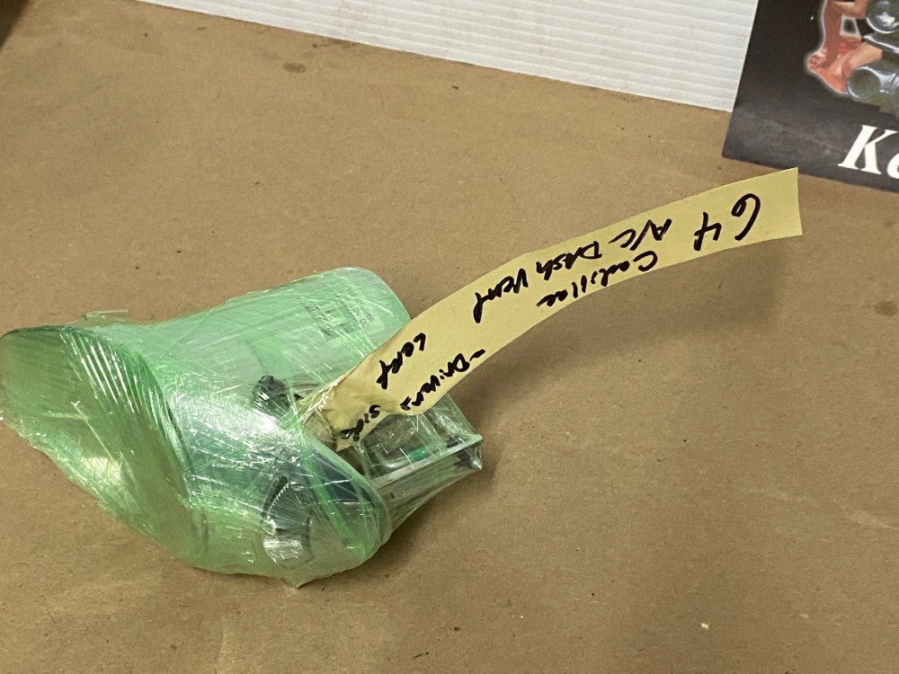 OEM 1963 1964 Cadillac Deville Eldorado Fleetwood LEFT A/C AIR CONDITIONING HEATER DASH VENT DUCT #3512892/#1479588 - Image 17