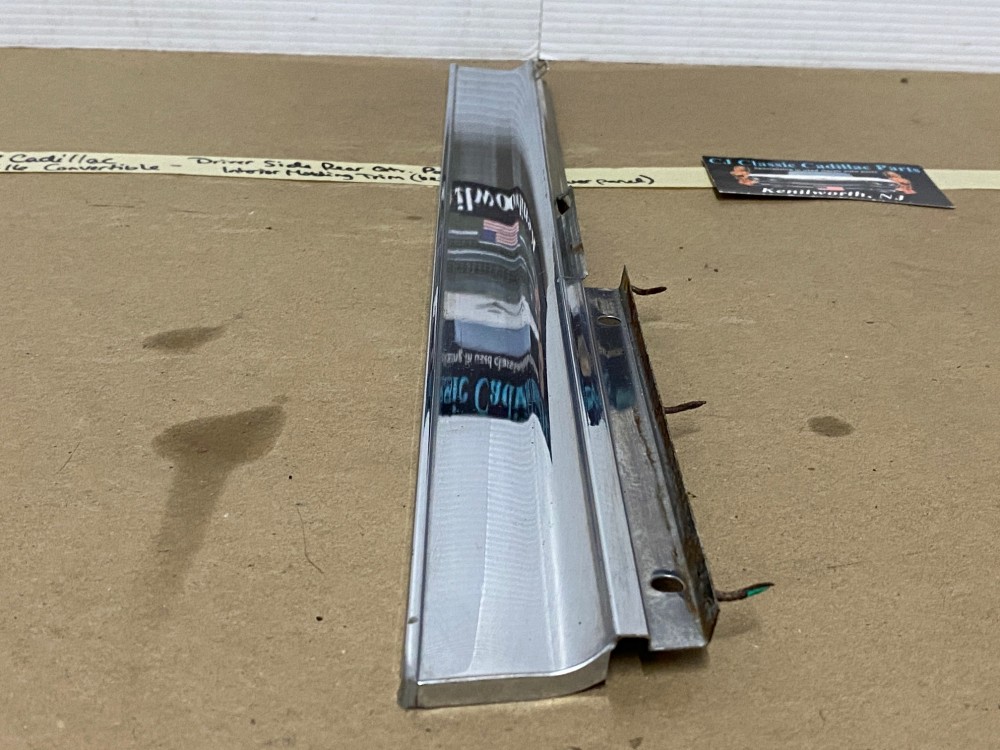 OEM 1967 Cadillac Deville Convertible LEFT DRIVER SIDE REAR INTERIOR DOOR QUARTER PANEL MOLDING - Image 9