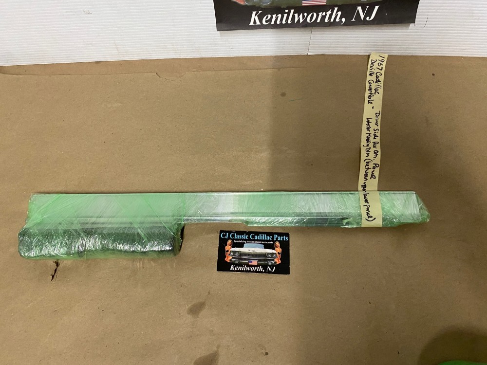 OEM 1967 Cadillac Deville Convertible LEFT DRIVER SIDE REAR INTERIOR DOOR QUARTER PANEL MOLDING - Image 24