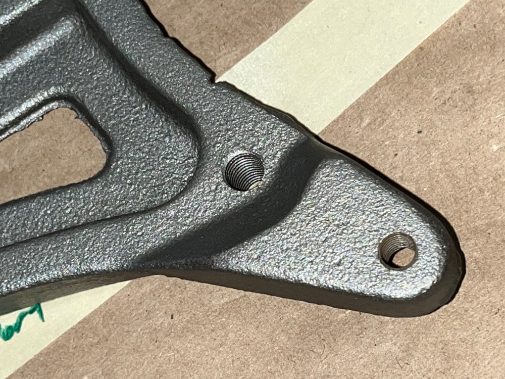 OEM 1961 Cadillac Deville Eldorado Fleetwood FRONT A/C COMPRESSOR SUPPORT MOUNTING BRACKET #1475890 - Image 8