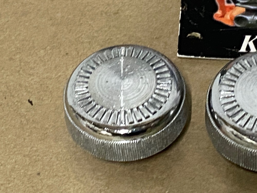 OEM 1971 1972 1973 Cadillac Fleetwood Deville Calais Eldordo DASH RADIO KNOBS #1497001 #1497099 - Image 6
