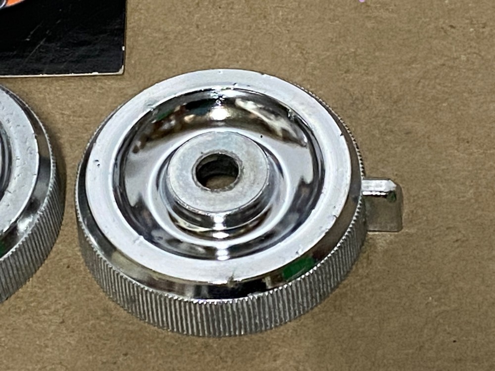 OEM 1971 1972 1973 Cadillac Fleetwood Deville Calais Eldordo DASH RADIO KNOBS #1497001 #1497099 - Image 13