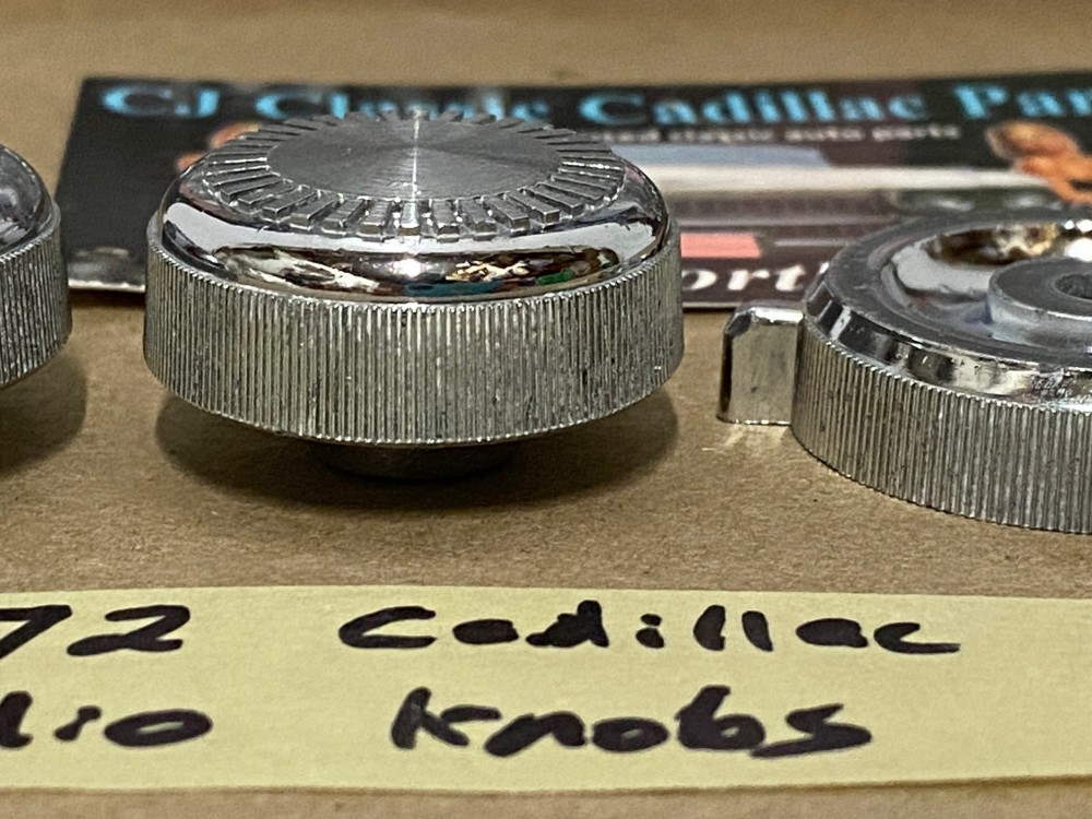 OEM 1971 1972 1973 Cadillac Fleetwood Deville Calais Eldordo DASH RADIO KNOBS #1497001 #1497099 - Image 4