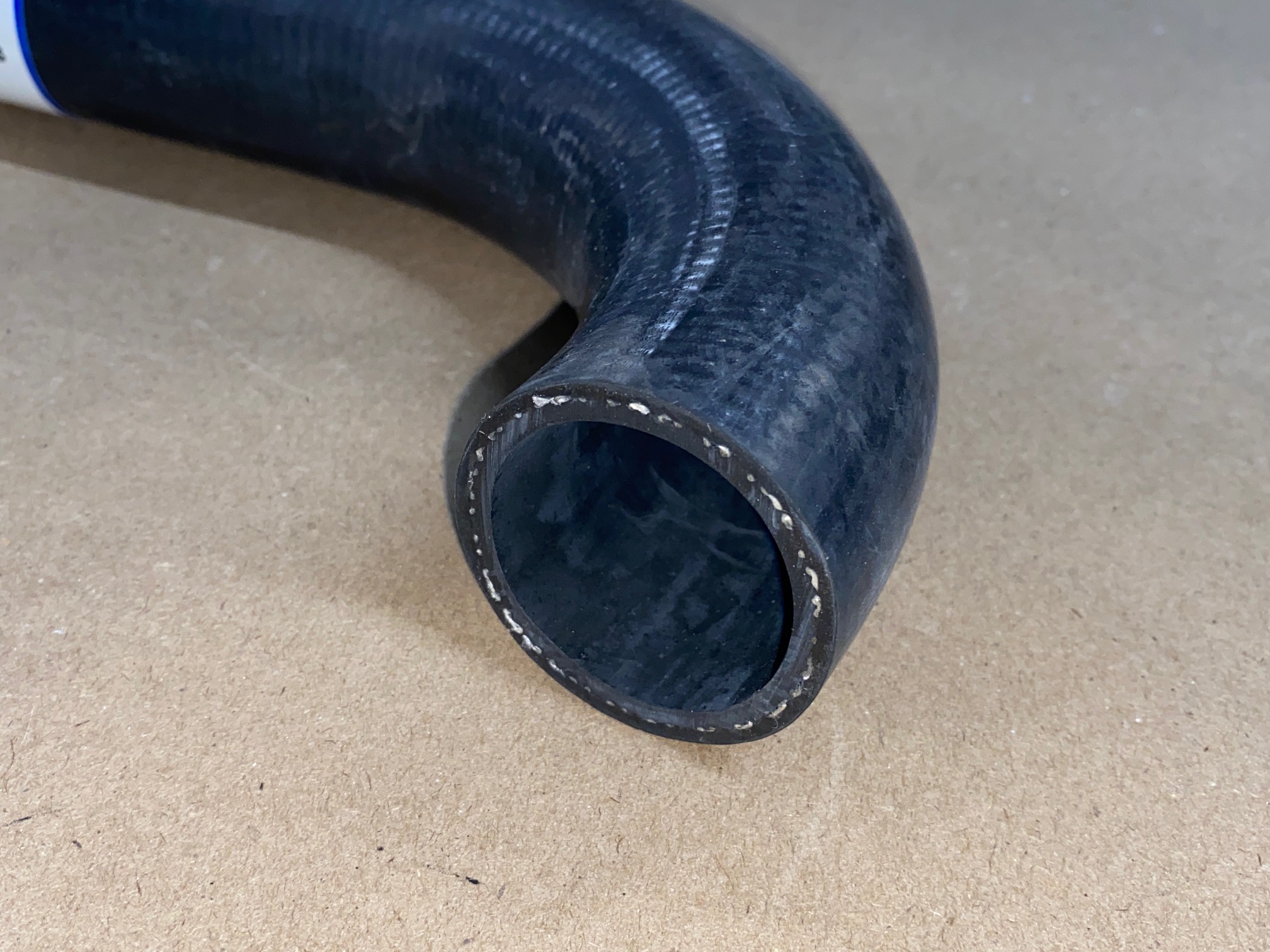 NORS AC DELCO 1965 1966 1967 CADILLAC DEVILLE FLEETWOOD CALAIS MOLDED UPPER RADIATOR HOSE - Image 6
