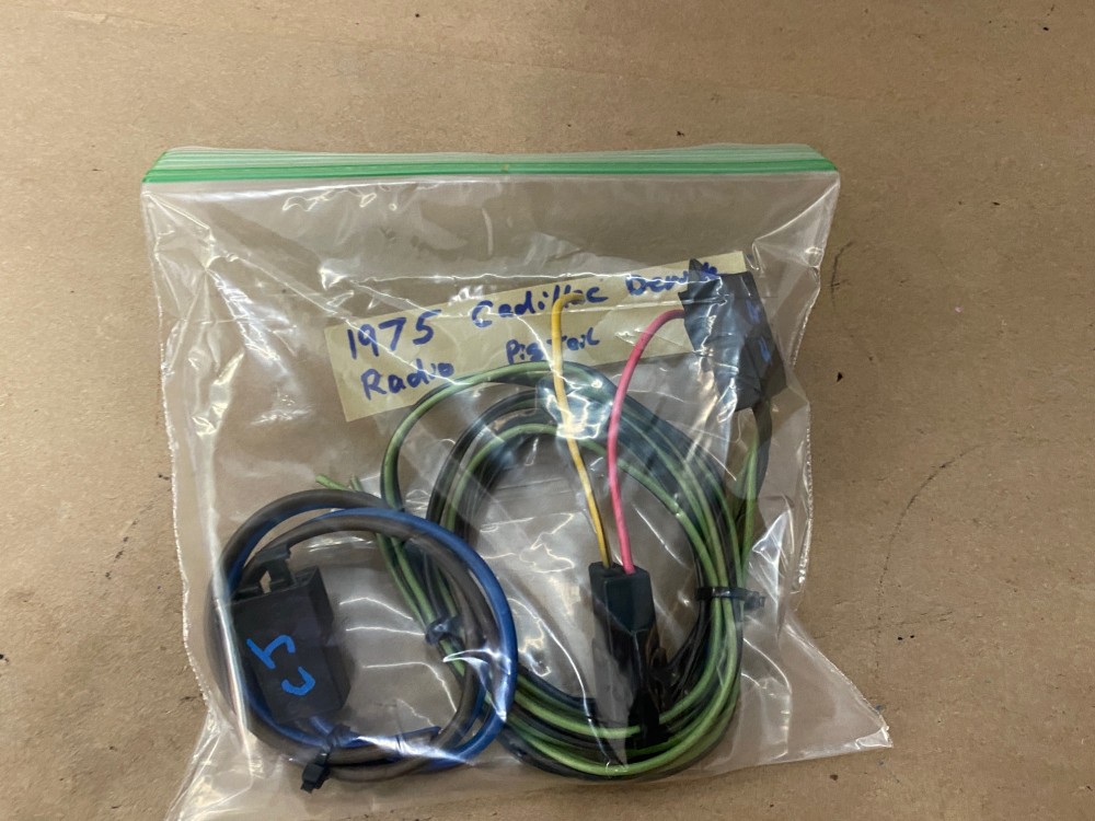 OEM 1974 1975 1976 Cadillac Deville Eldorado Fleetwood Calais DASH RADIO WIRE HARNESS PIGTAIL CONNECTORS - Image 6