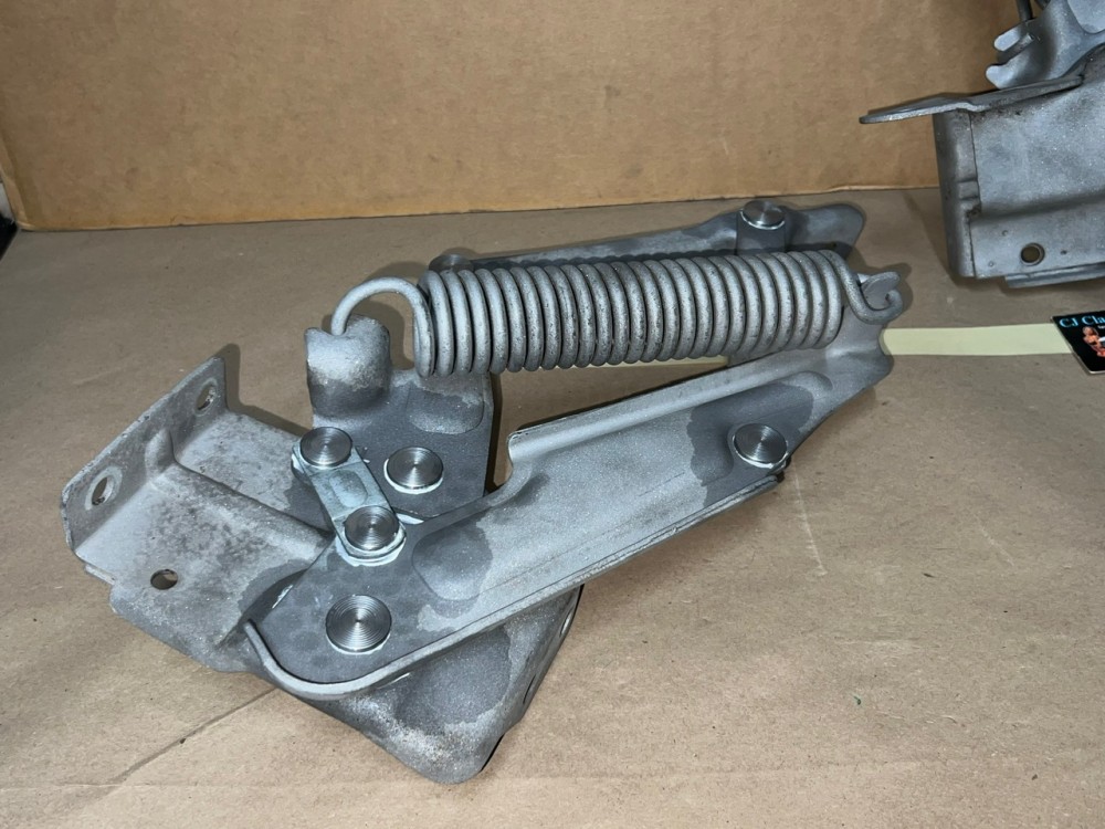 REBUILT 1959 - 1960 Cadillac Deville Eldorado Fleetwood HOOD HINGES WITH NEW RIVETS - LEFT & RIGHT - Image 9