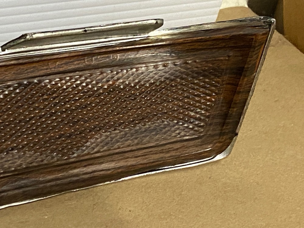 OEM 1974 1975 1976 1977 1978 Cadillac Eldorado RIGHT PASSENGER SIDE DASH TRIM RADIO BEZEL WITH EMBLEMS - Image 15