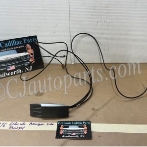 1971 1972 1973 1974 1975 1976 1977 1978 Cadillac Eldorado RIGHT PASSENGER SIDE TOP FENDER TURN SIGNAL LIGHT INDICATOR GUNSIGHT WITH FIBER OPTICS #1497484