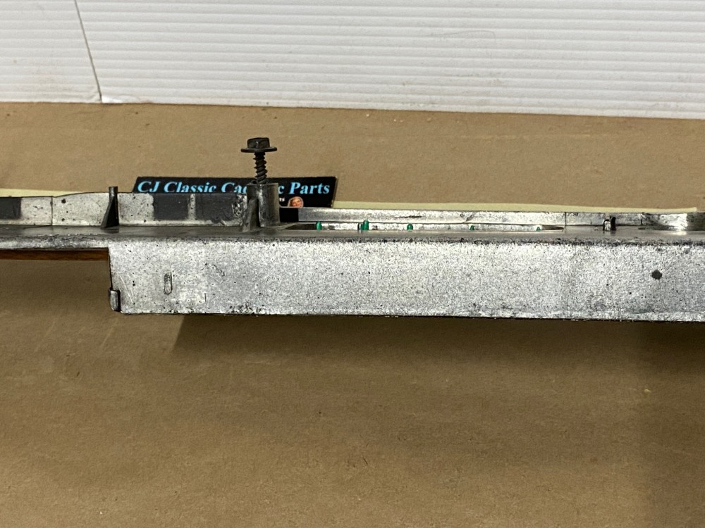 OEM 1974 1975 1976 1977 1978 Cadillac Eldorado RIGHT PASSENGER SIDE DASH TRIM RADIO BEZEL WITH EMBLEMS - Image 19