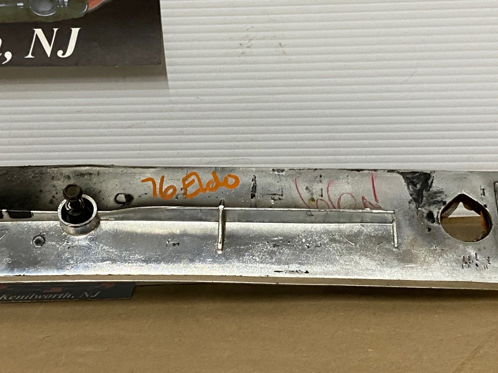 OEM 1974 1975 1976 1977 1978 Cadillac Eldorado RIGHT PASSENGER SIDE DASH TRIM RADIO BEZEL WITH EMBLEMS - Image 28