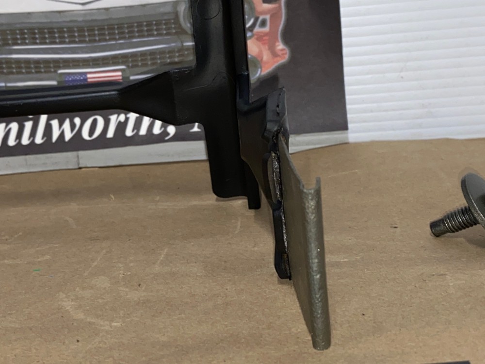OEM 1975 1976 Cadillac Deville Fleetwood Calais 1975 1976 1977 1978 Cadillac Eldorado BATTERY HOLD DOWN MOUNTING BRACKET #1608537/1605096 - Image 10