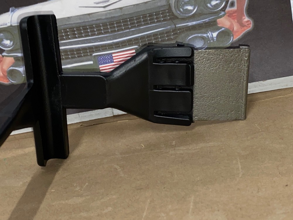 OEM 1975 1976 Cadillac Deville Fleetwood Calais 1975 1976 1977 1978 Cadillac Eldorado BATTERY HOLD DOWN MOUNTING BRACKET #1608537/1605096 - Image 7