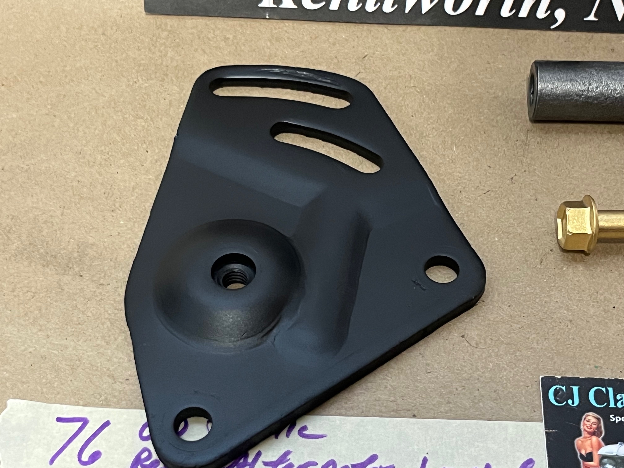 RESTORED 1975 1976 1977 1978 1979 Cadillac Deville Fleetwood Calais Eldorado REAR ALTERNATOR BRACKET WITH BOLT & SPACER #3516286 - Image 4