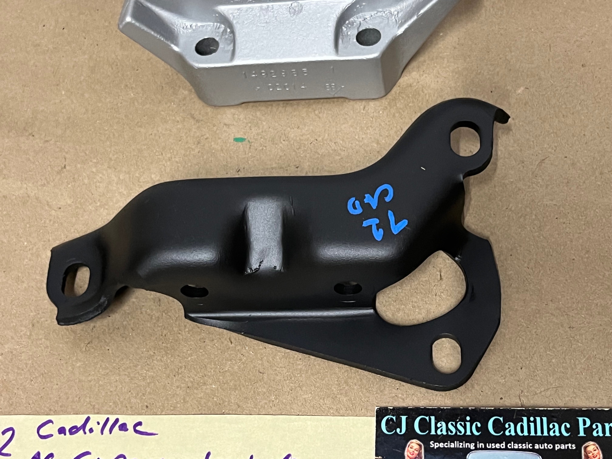 OEM 1968 1969 1970 1971 1972 1973 1974 1975 1976 Cadillac Deville Eldorado Fleetwood Calais A/C COMPRESSOR MOUNTING BRACKETS SUPPORT #1492985 - Image 4