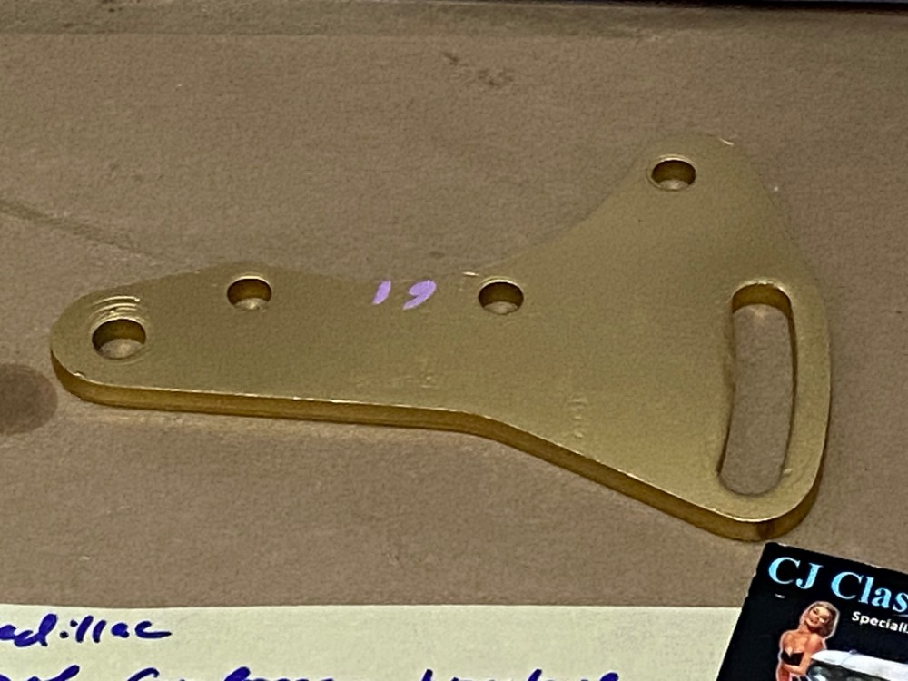 RESTORED 1961 Cadillac Deville Eldorado Fleetwood FRONT A/C COMPRESSOR SUPPORT ADJUSTER BRACKET #1475842 - Image 5