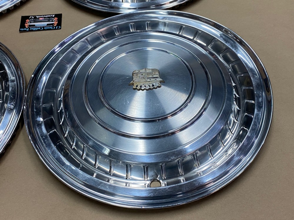 OEM 1960 Cadillac Deville Eldorado Fleetwood 15" HUBCAPS WHEEL COVER WITH CREST EMBLEMS (SET OF 4) - Image 12