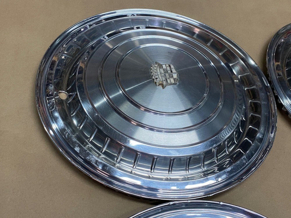 OEM 1960 Cadillac Deville Eldorado Fleetwood 15" HUBCAPS WHEEL COVER WITH CREST EMBLEMS (SET OF 4) - Image 15