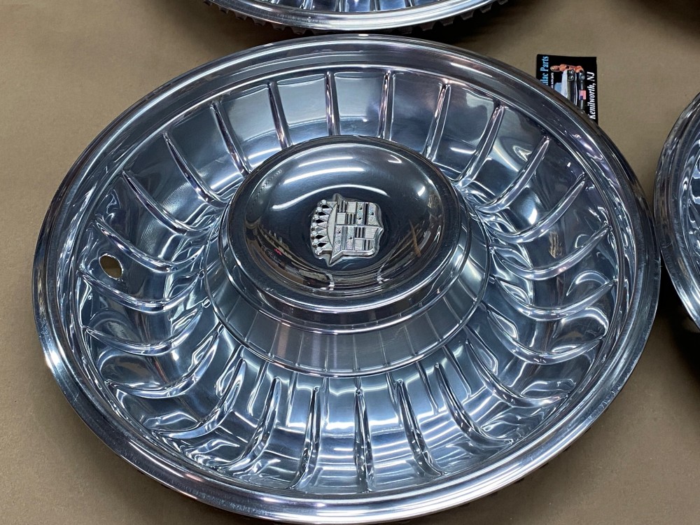OEM 1961 1962 Cadillac Deville Eldorado Fleetwood 15" HUBCAPS WHEEL COVER WITH CREST EMBLEMS (SET OF 4) - Image 11