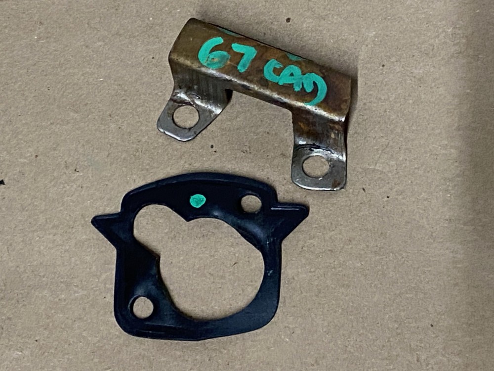OEM 1967 1968 Cadillac Deville Eldorado Cadillac Calais DECK LID TRUNK LOCK COVER FLIPPER EMBLEM W/ LOCK CYLINDER & KEY #3633073 - Image 4