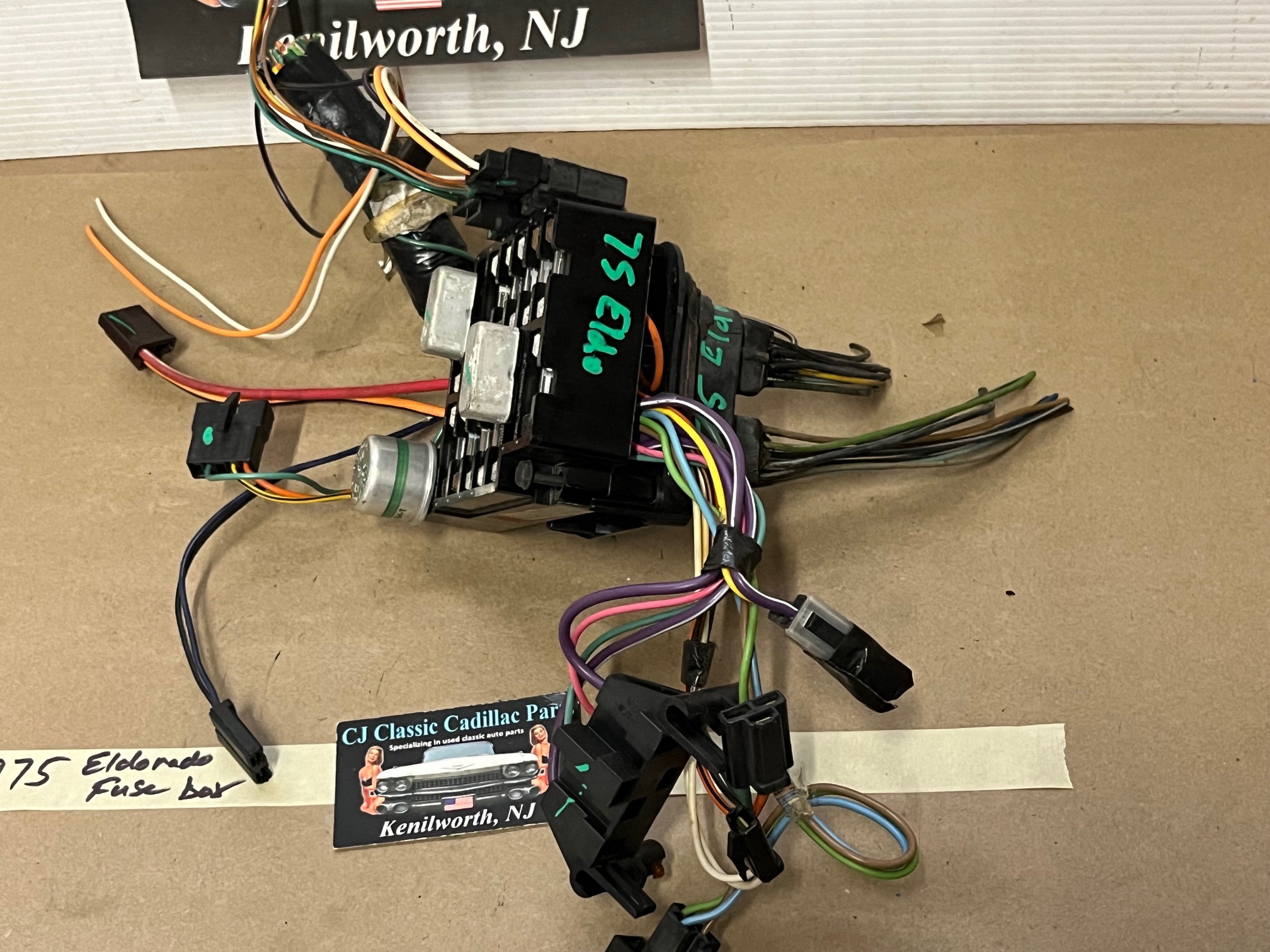 OEM 1975 Cadillac Eldorado Deville Fleetwood Calais Commercial Chassis UNDER DASH FUSE BOX PANEL - Image 2
