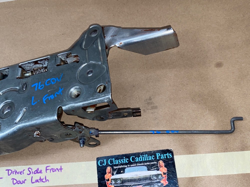 OEM 1976 Cadillac Coupe Deville 1976 1977 1978 Eldorado LEFT DRIVER SIDE FRONT DOOR LATCH #20005893 - Image 9