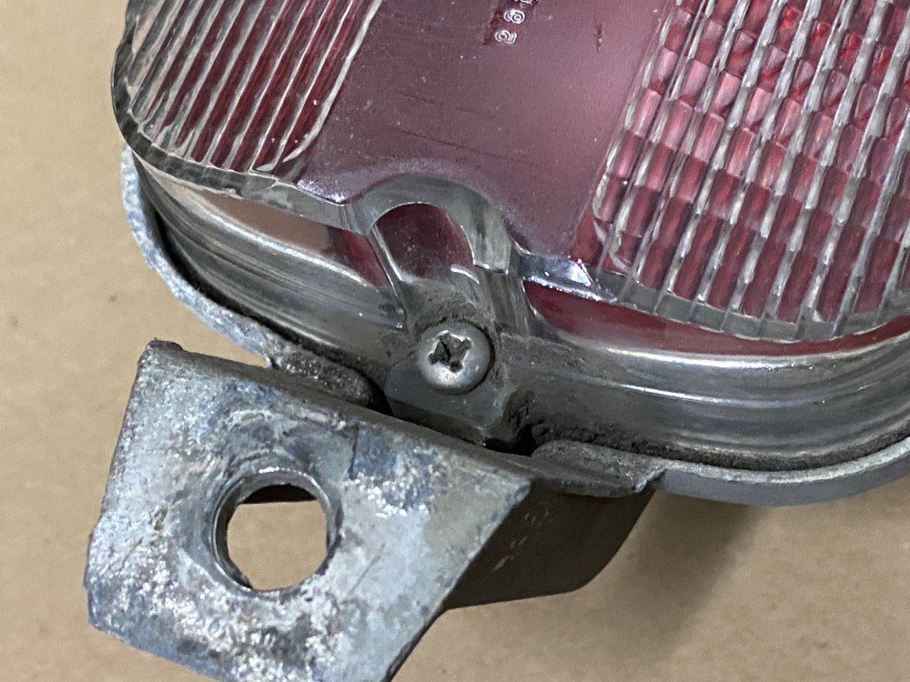 OEM 1966 Cadillac Deville Eldorado Fleetwood Calais REAR BUMPER TAIL LIGHT BRAKE REVERSE LIGHT LENS HOUSING #5957504/#5957531/#5957346/#911046 - Image 13