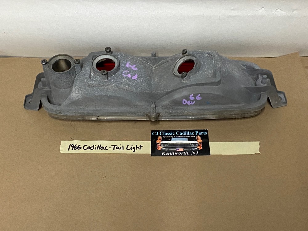 OEM 1966 Cadillac Deville Eldorado Fleetwood Calais REAR BUMPER TAIL LIGHT BRAKE REVERSE LIGHT LENS HOUSING #5957504/#5957531/#5957346/#911046 - Image 20