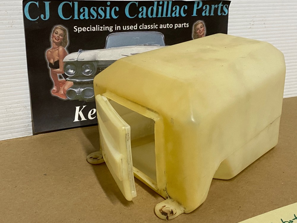 OEM 1962 Cadillac DEVILLE ELDORADO FLEETWOOD WINDSHIELD WASHER FLUID BOTTLE RESERVOIR TANK & CAP LID #1479109 - Image 2