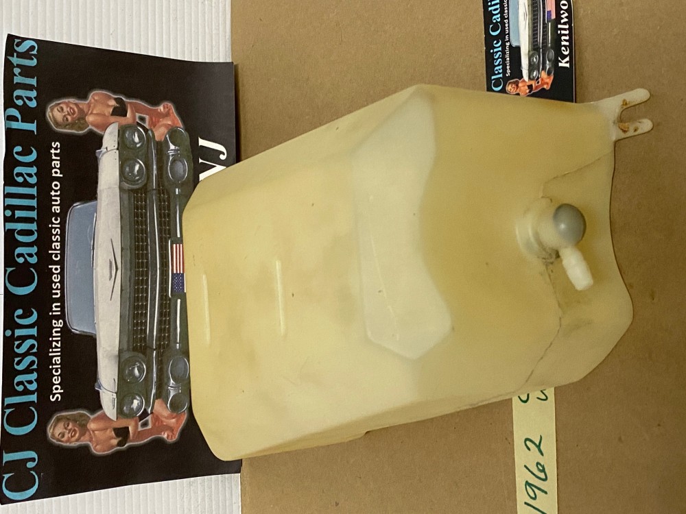 OEM 1962 Cadillac DEVILLE ELDORADO FLEETWOOD WINDSHIELD WASHER FLUID BOTTLE RESERVOIR TANK & CAP LID #1479109 - Image 3