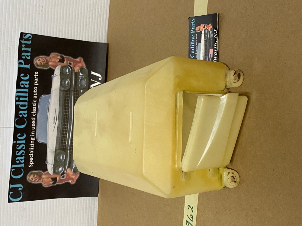 OEM 1962 Cadillac DEVILLE ELDORADO FLEETWOOD WINDSHIELD WASHER FLUID BOTTLE RESERVOIR TANK & CAP LID #1479109 - Image 5