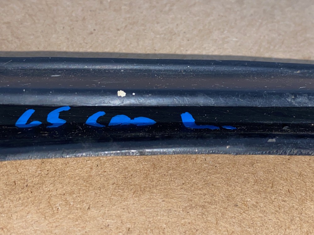 OEM 1965 Cadillac Deville Calis Eldorado LEFT DRIVER SIDE RUBBER QUARTER PANEL TO REAR BUMPER END FILLERS #1484557 - Image 13